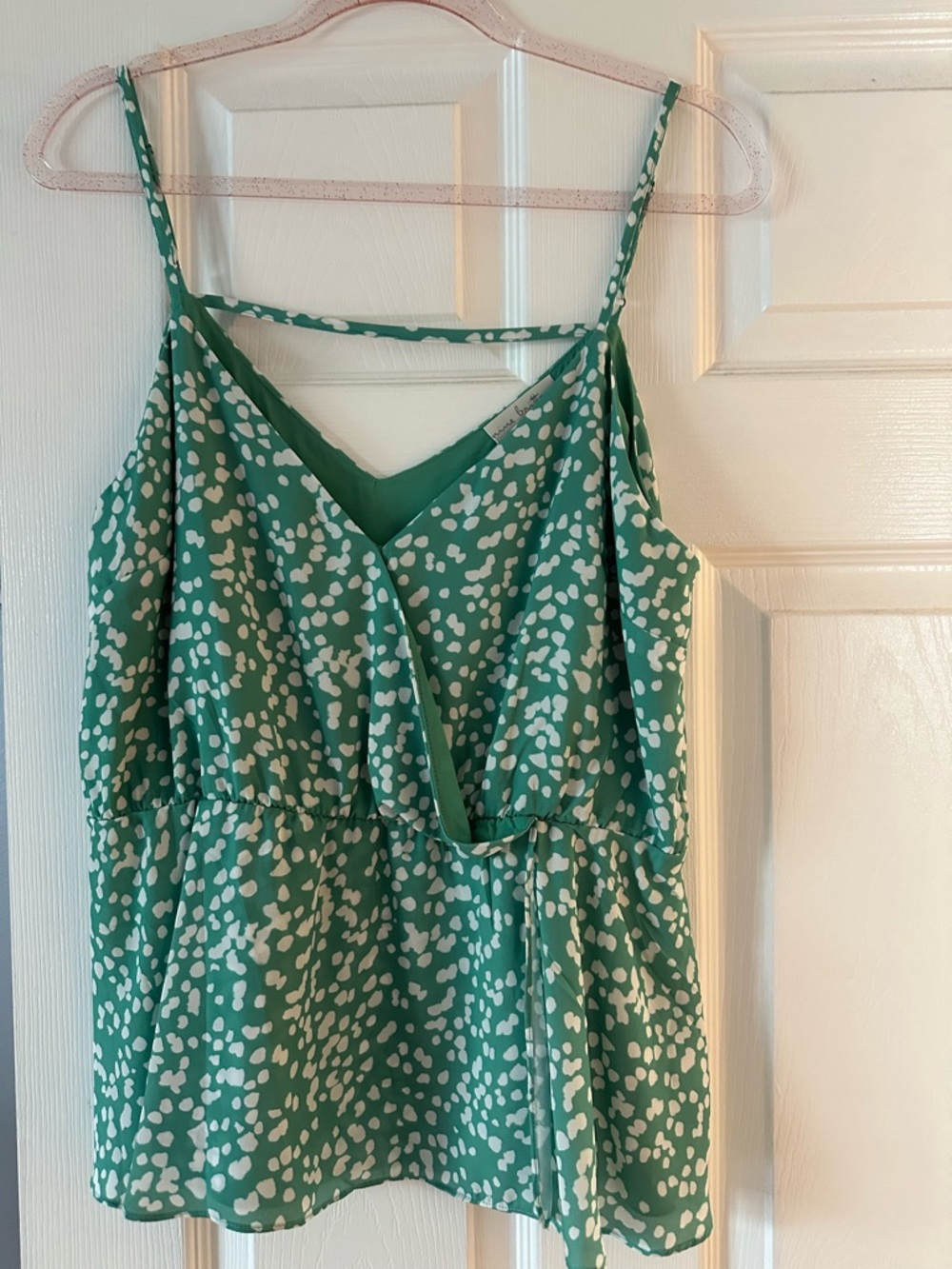 nine britton Green and White Printed Spaghetti Strap Tank Top